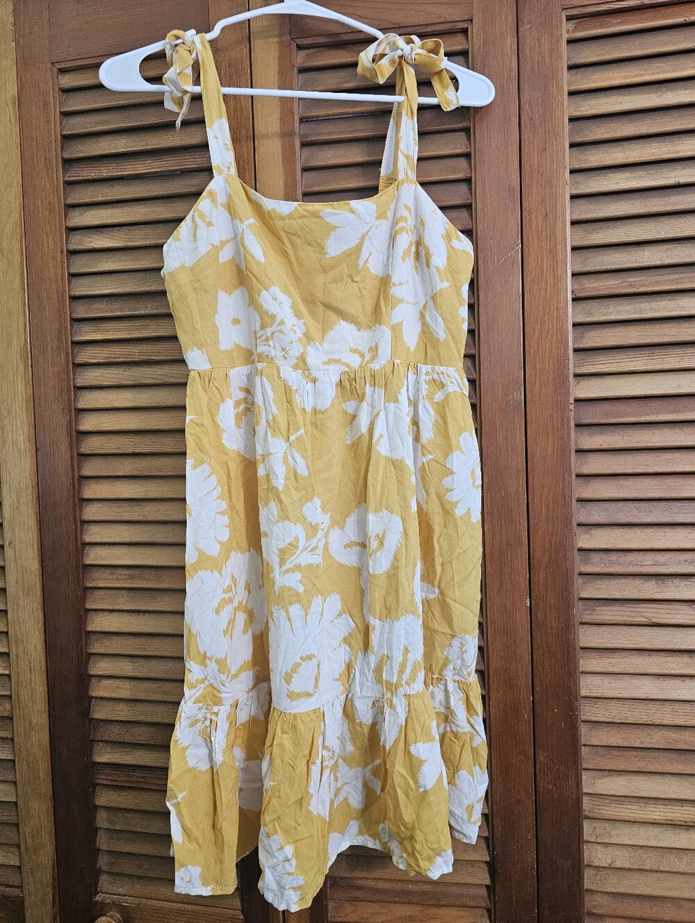 Japna Mustard Yellow Floral Smocked Boho Dress Size Medium 100% Rayon